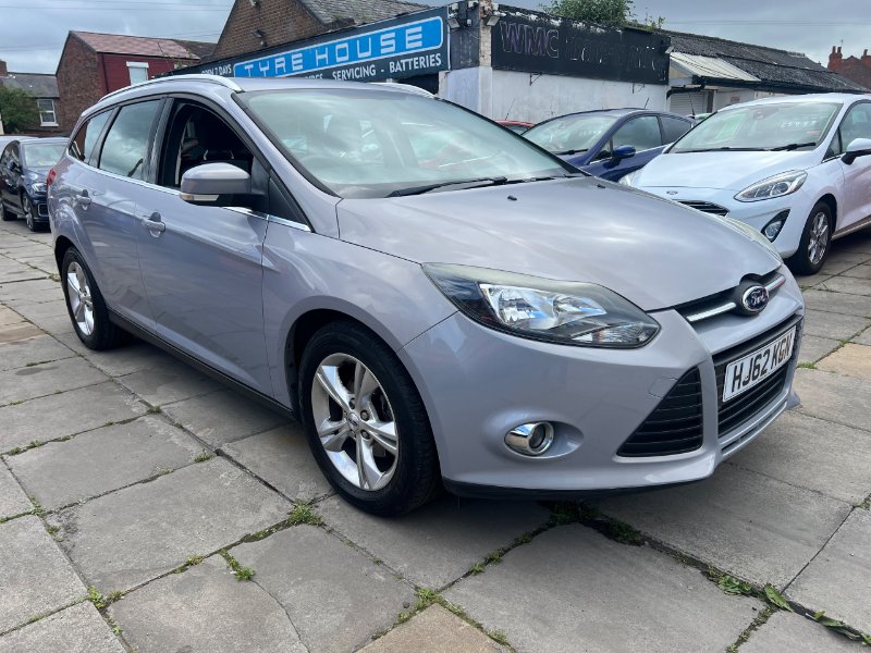 2012 Ford Focus 1.6 Zetec Estate 5dr Petrol Powershift Euro 5 125 ps